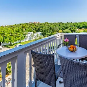 Rok Apartament